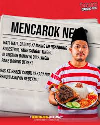 Suasana restoran Bebek Carok Mojokerto